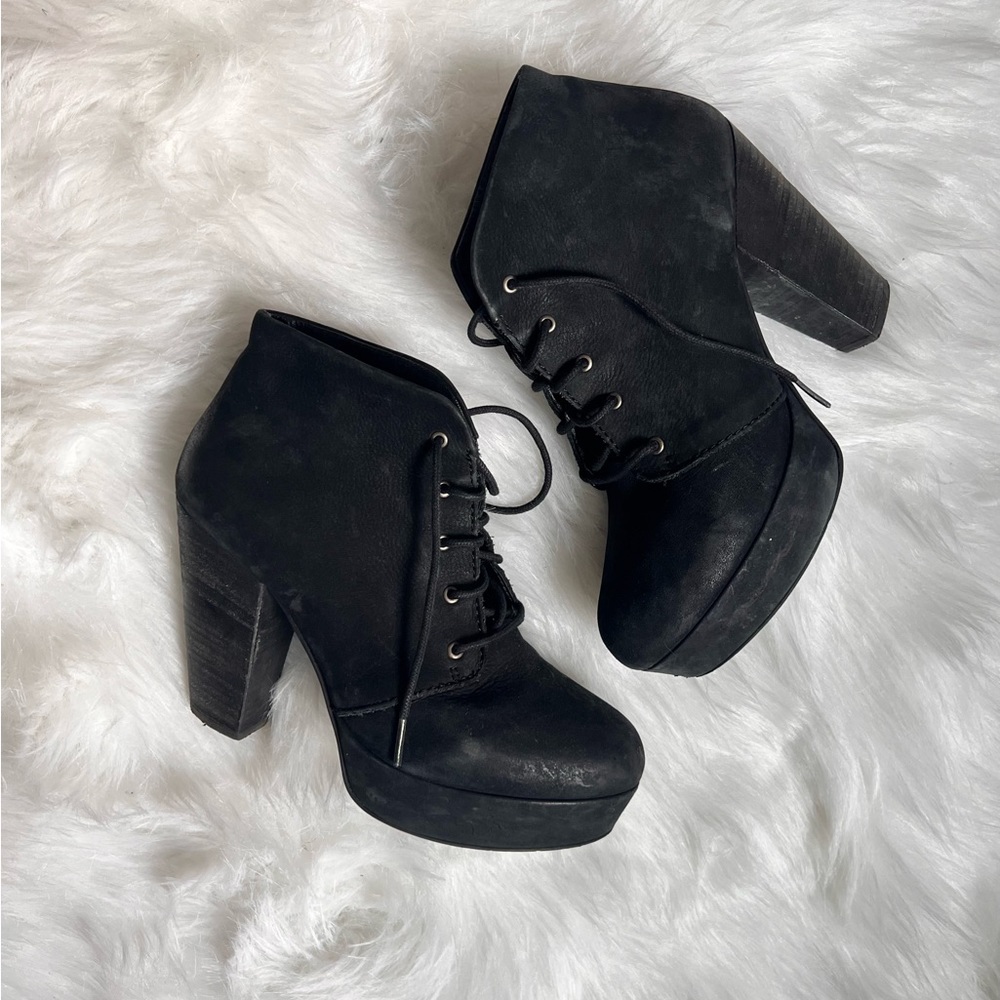 Steve Madden Raspy Boots